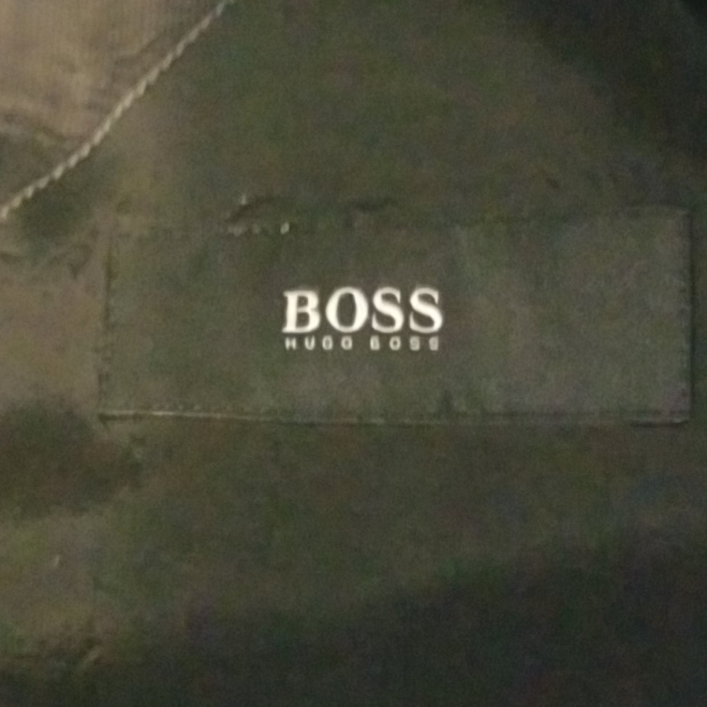 Hugo Boss Suit - Picture 4 of 8